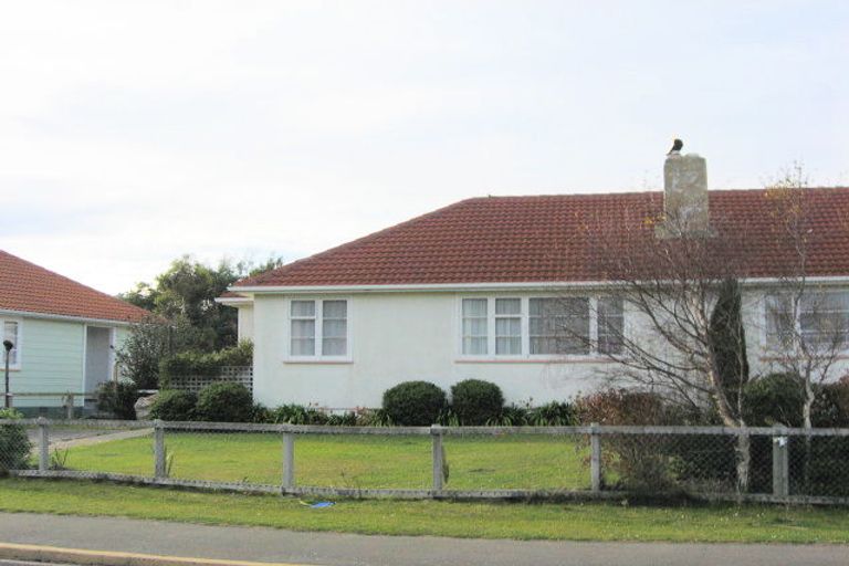 Photo of property in 21 Albertson Avenue, Port Chalmers, 9023