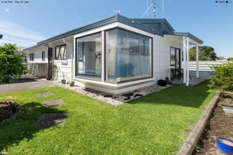 Photo of property in 25b Hayes Avenue, Gate Pa, Tauranga, 3112