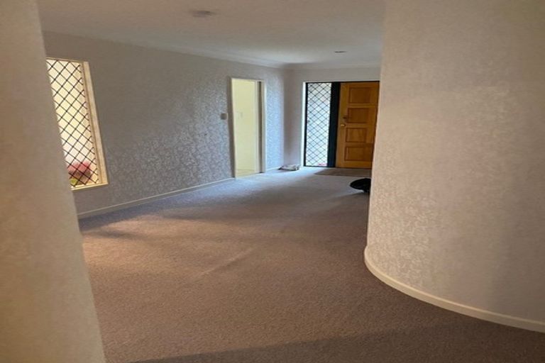 Photo of property in 50 Awanui Drive, Waikanae, 5036