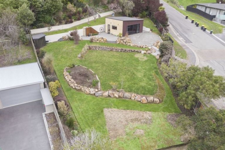 Photo of property in 25 Alderson Avenue, Hillsborough, Christchurch, 8022