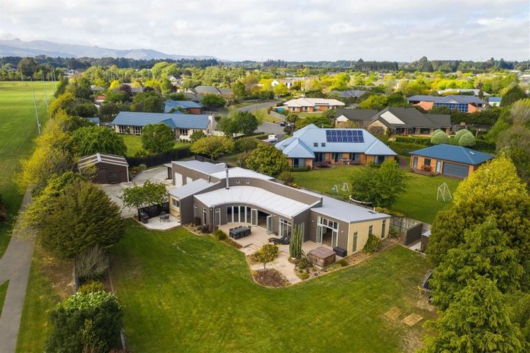 Photo of property in 57 Stonebridge Way, Prebbleton, 7604