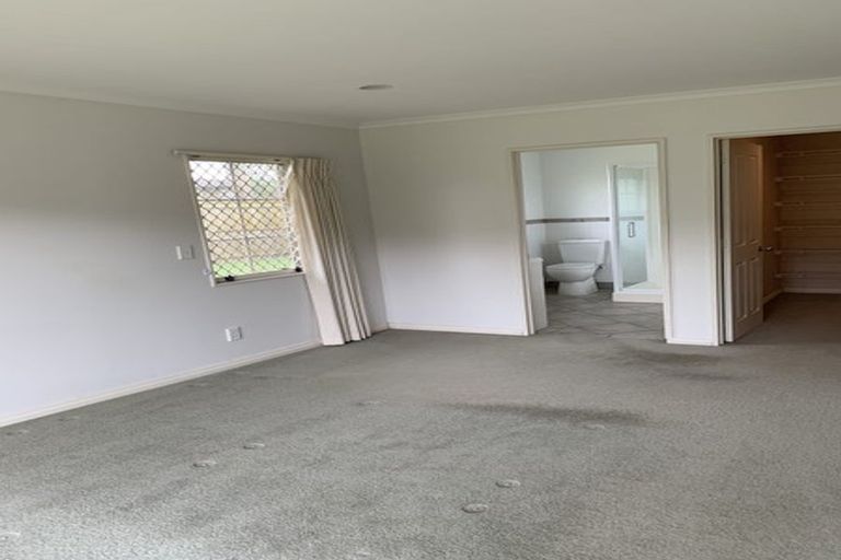 Photo of property in 13 Moss Crescent, Takanini, 2112