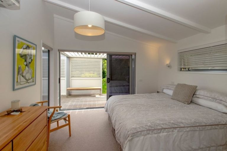 Photo of property in 29 Burns Road, Hospital Hill, Napier, 4110
