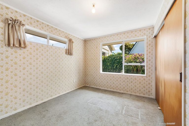 Photo of property in 8b Cargill Street, Karori, Wellington, 6012