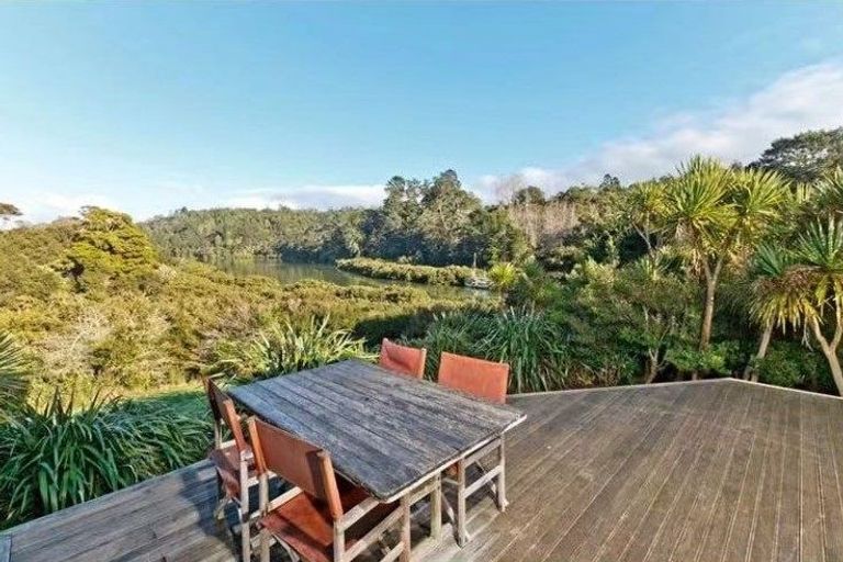 Photo of property in 3/8 Harkin Close, Albany, Auckland, 0632