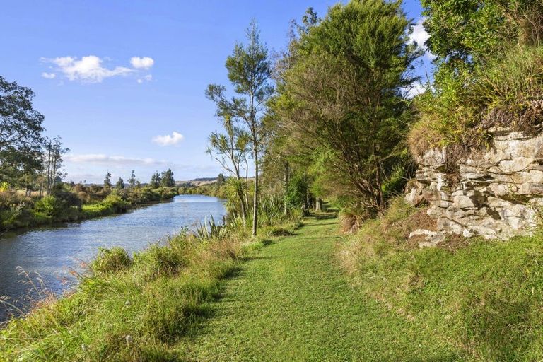 Photo of property in 209 Ohautira Road, Raglan, 3295