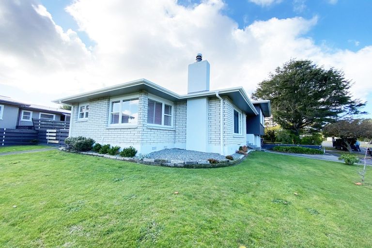 Photo of property in 61 Buick Crescent, Awapuni, Palmerston North, 4412