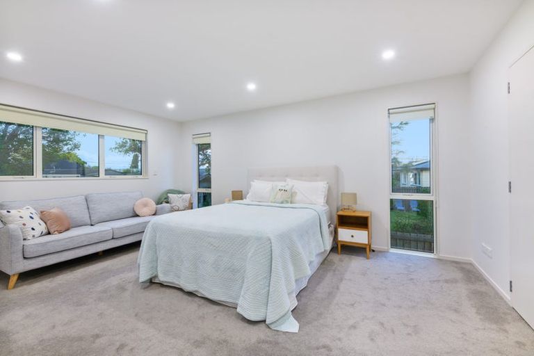 Photo of property in 30c Coniston Avenue, Te Atatu South, Auckland, 0610