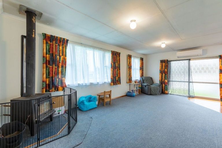 Photo of property in 11 Claudius Street, Dannevirke, 4930