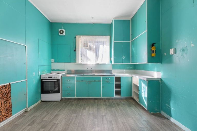 Photo of property in 142 Charles Street, Blenheim, 7201