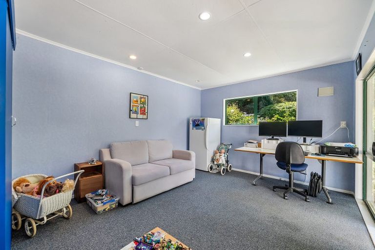 Photo of property in 34 Avro Road, Blue Mountains, Upper Hutt, 5371