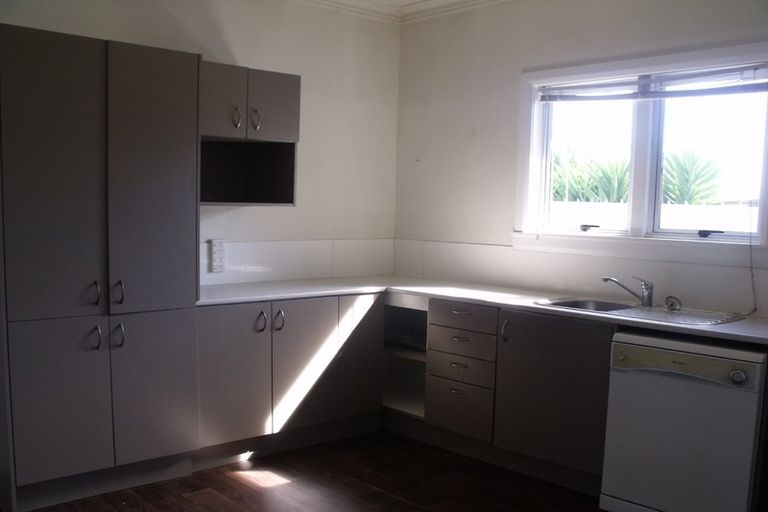 Photo of property in 1031 Beatty Street, Mayfair, Hastings, 4122