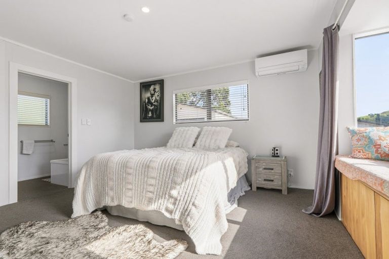 Photo of property in 10 Hillview Road, Waihi Beach, 3611