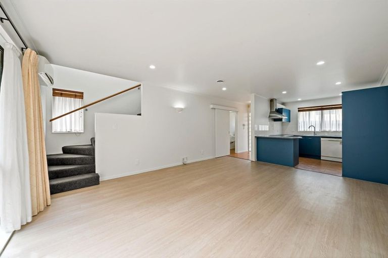 Photo of property in 1/2 Arawa Street, New Lynn, Auckland, 0600