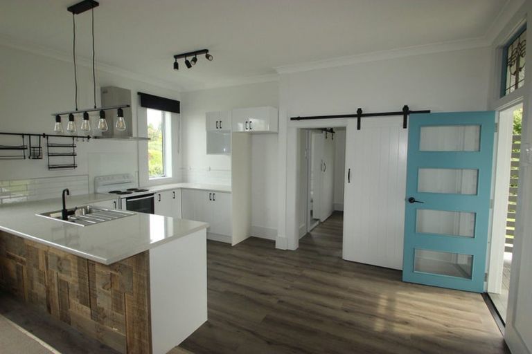 Photo of property in 37 Norfolk Street, Riversdale, 9776