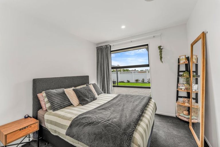 Photo of property in 147 Johns Road, Rangiora, 7400