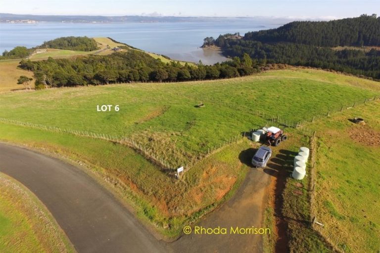 Photo of property in 6 Te Wairoa Lane, Tinopai, 0593