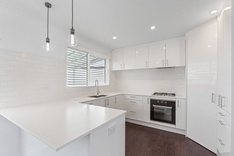 Photo of property in 11 Avon Place, Springvale, Whanganui, 4501