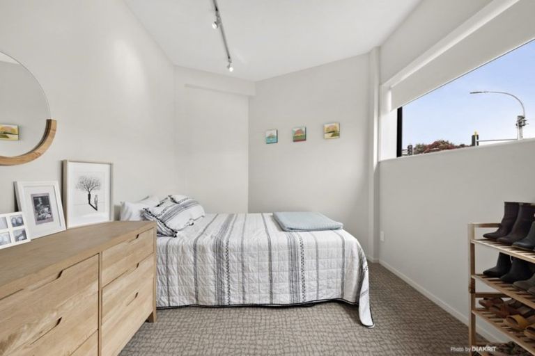 Photo of property in Masina Apartments, 114/80 Riddiford Street, Newtown, Wellington, 6021