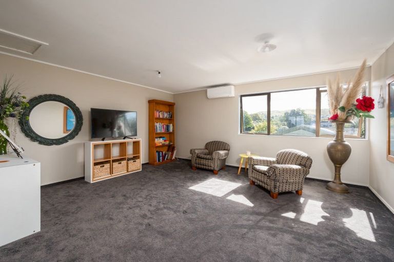 Photo of property in 7 Gilmour Place, Taradale, Napier, 4112