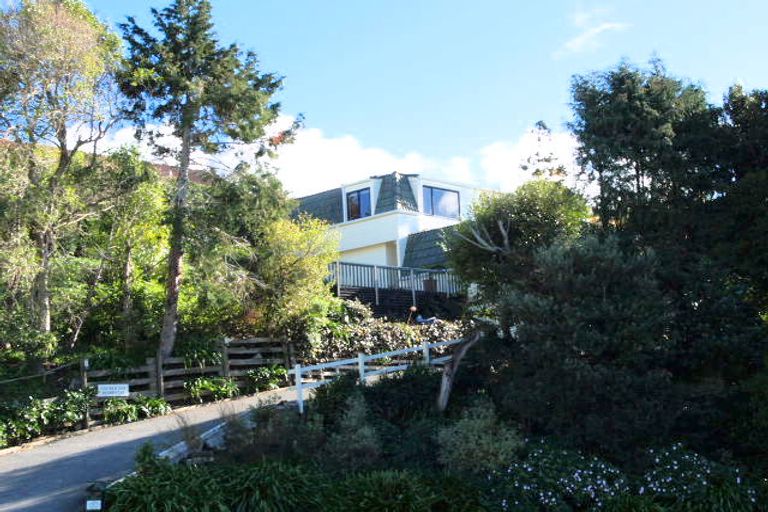 Photo of property in 81 Pah Road, Cockle Bay, Auckland, 2014