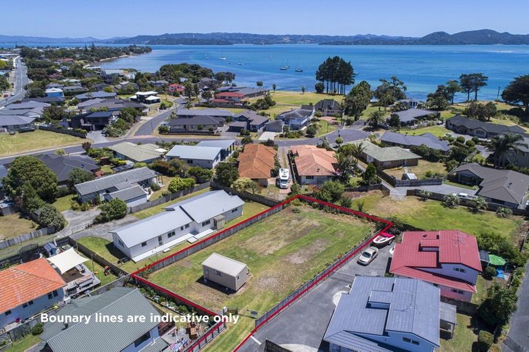 Photo of property in 66 One Tree Point Road, One Tree Point, 0118