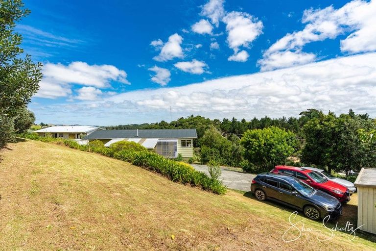 Photo of property in 1111 Whakapirau Road, Whakapirau, Maungaturoto, 0583