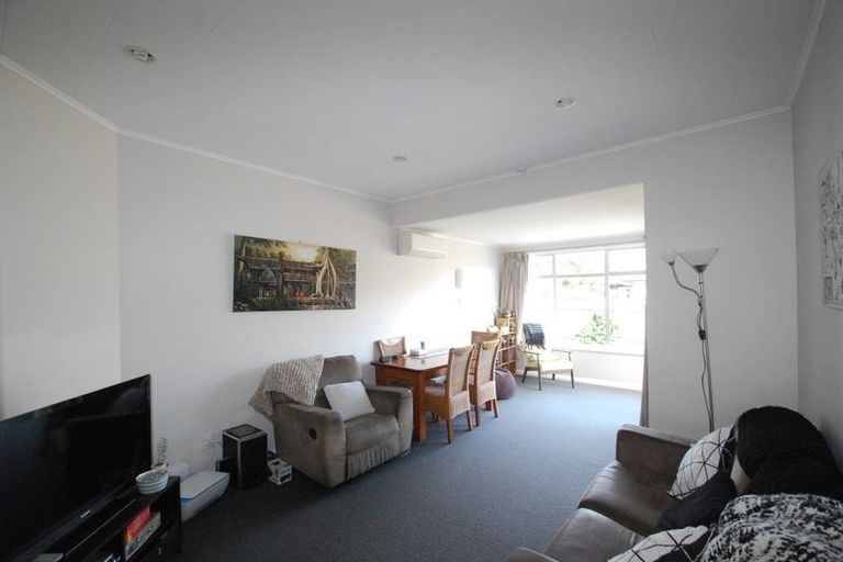 Photo of property in 69 Waiwhetu Road, Waterloo, Lower Hutt, 5011