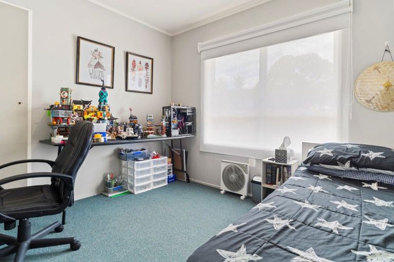 Photo of property in 17 Tudor Place, Mount Maunganui, 3116