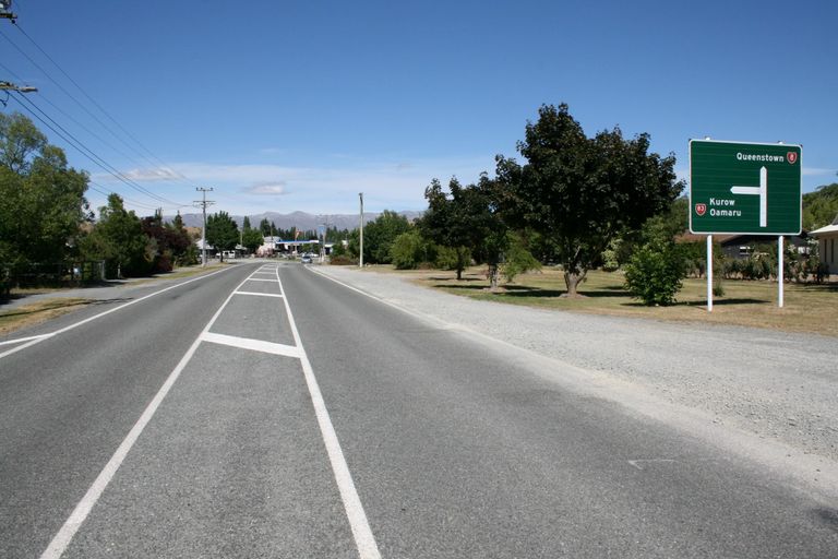 Photo of property in 19 Cirrus Place, Omarama, 9412