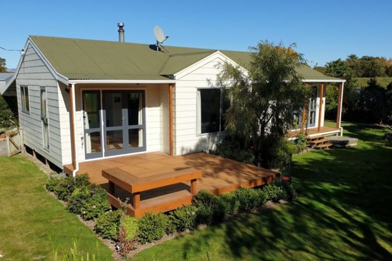 Photo of property in 1864 State Highway 1, Tuamarina, Blenheim, 7273