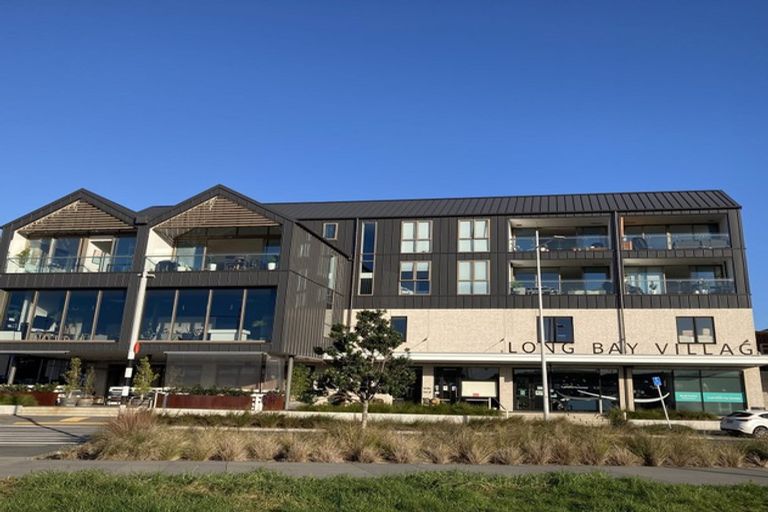 Photo of property in 202/167 Glenvar Ridge Road, Long Bay, Auckland, 0630