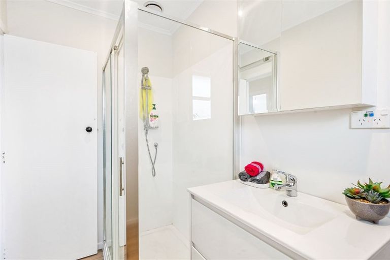 Photo of property in 108 Corinna Street, Waitangirua, Porirua, 5024