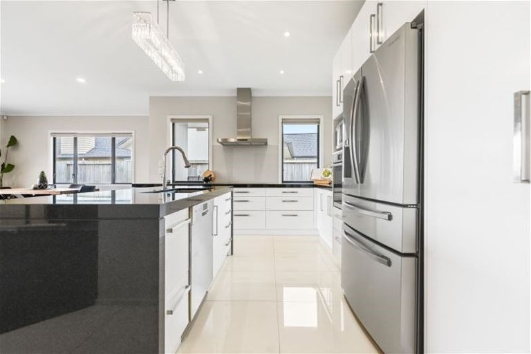 Photo of property in 8 Platina Place, Flagstaff, Hamilton, 3210