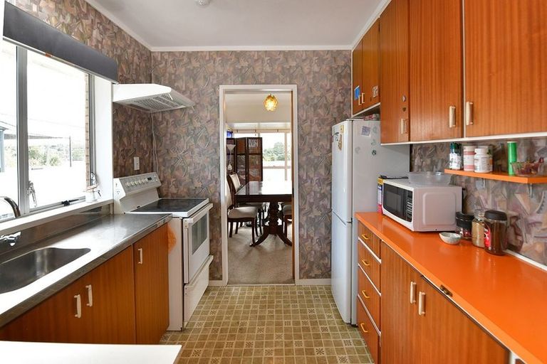 Photo of property in 50a Bay Street, Red Beach, 0932