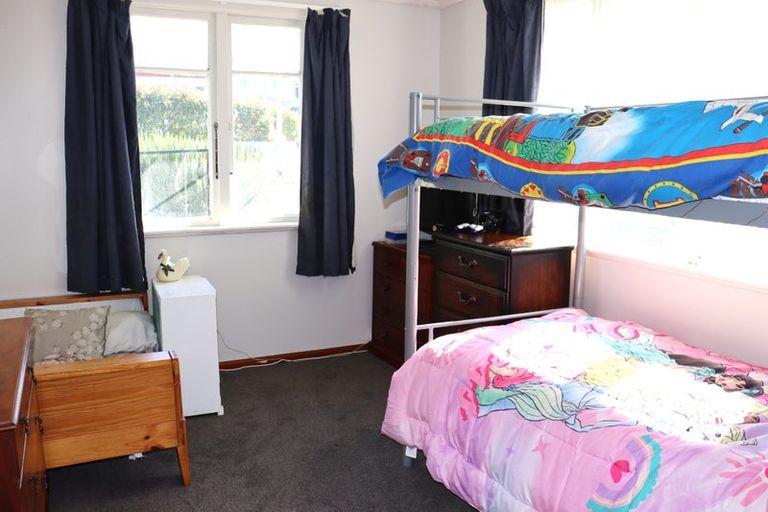 Photo of property in 13 Clyde Street, Oamaru North, Oamaru, 9400
