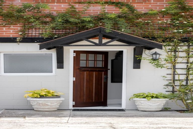 Photo of property in 63 Harbour View Road, Omokoroa, 3114