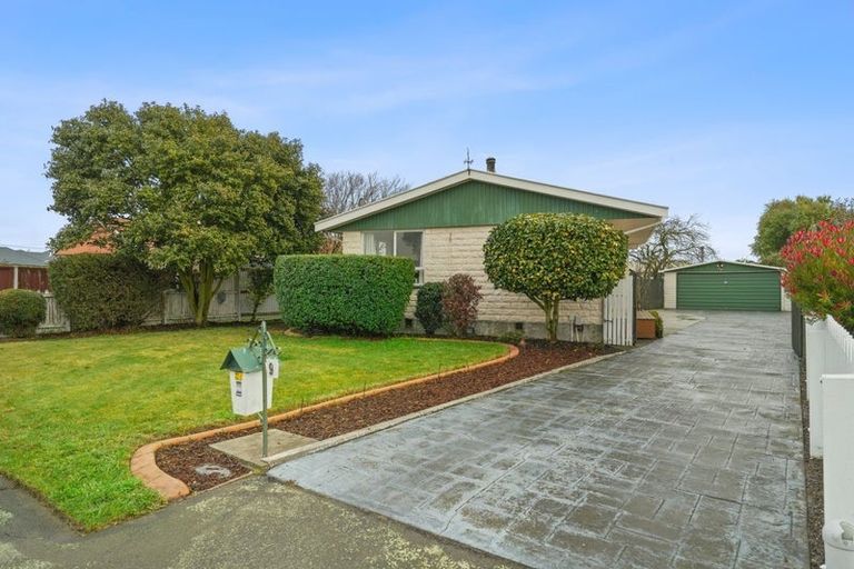Photo of property in 9 Ruakaka Street, Hornby, Christchurch, 8042