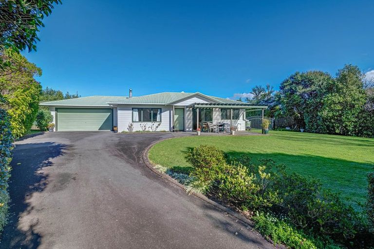 Photo of property in 51 Shelly Beach Road, Shelly Beach, Helensville, 0874