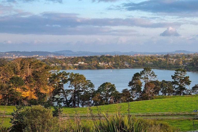 Photo of property in 51 Edward Jonkers Drive, Riverhead, Albany, 0793