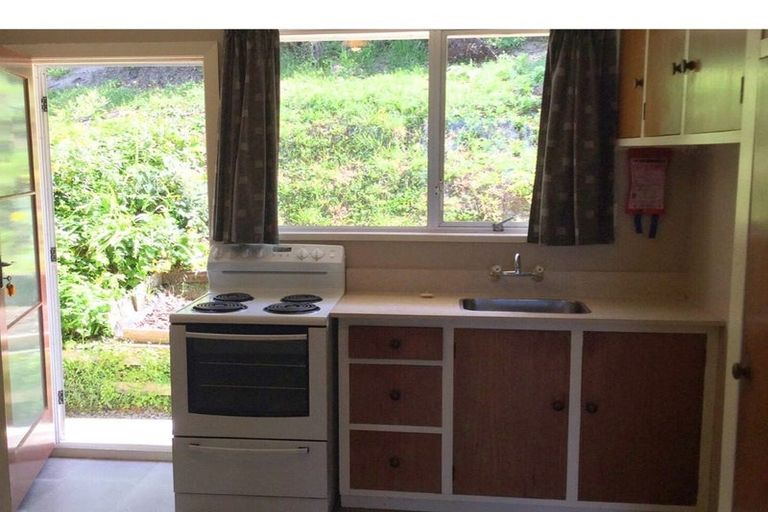 Photo of property in 6/94 Oxford Street, Lyttelton, 8082