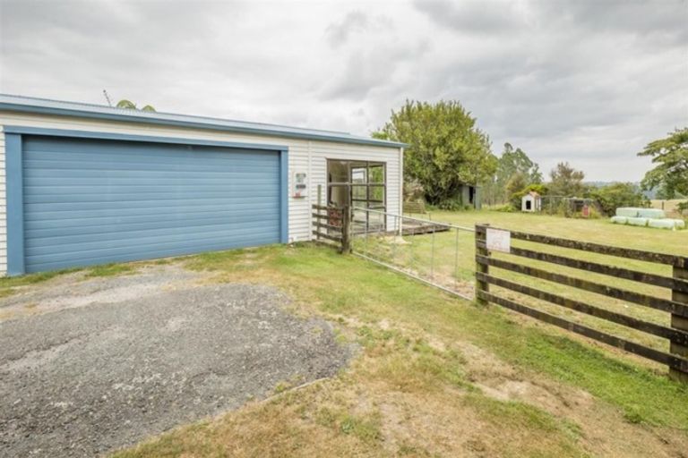 Photo of property in 304a Kaharoa Road, Hamurana, Rotorua, 3096