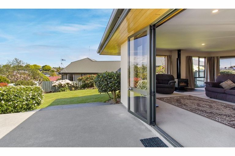 Photo of property in 36 Temple Crescent, Gleniti, Timaru, 7910