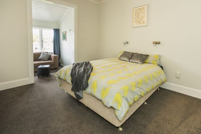 Photo of property in 800 Victoria Street, Parkvale, Hastings, 4122