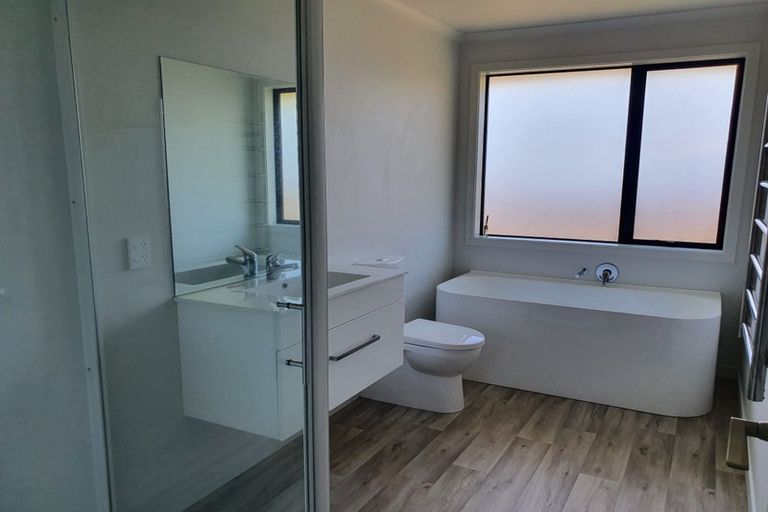 Photo of property in 9b Haultain Street, Kihikihi, Te Awamutu, 3800