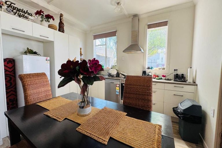 Photo of property in 1/145 Esk Street, Invercargill, 9810