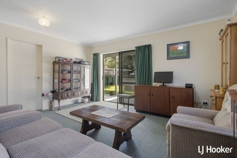 Photo of property in 42 Ocean View Road, Waihi Beach, 3611