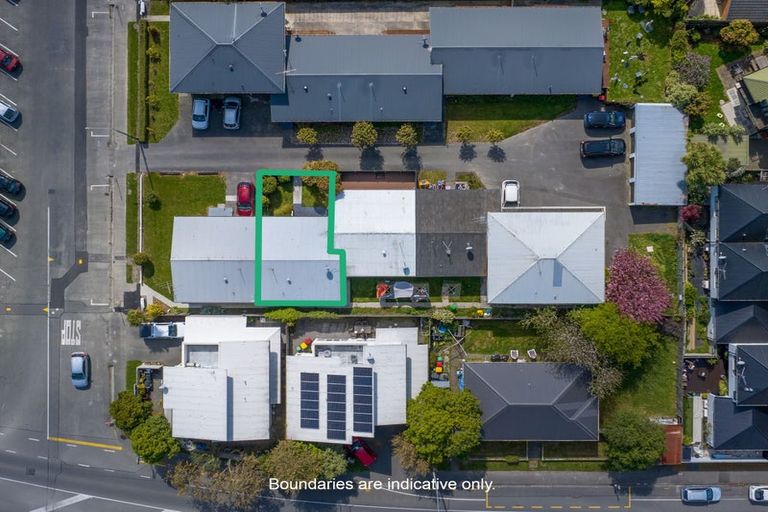 Photo of property in 2/26 Mona Vale Avenue, Riccarton, Christchurch, 8011