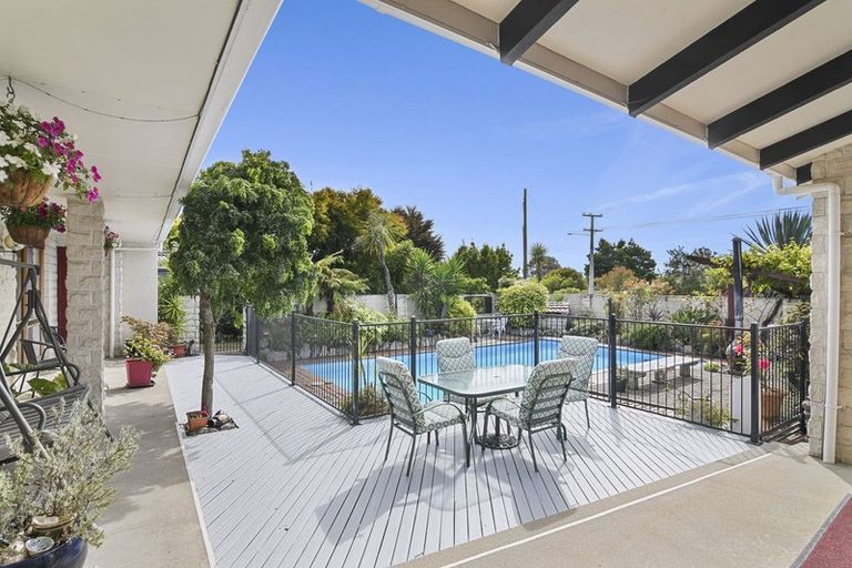 Photo of property in 16 Trewavas Street, Motueka, 7120