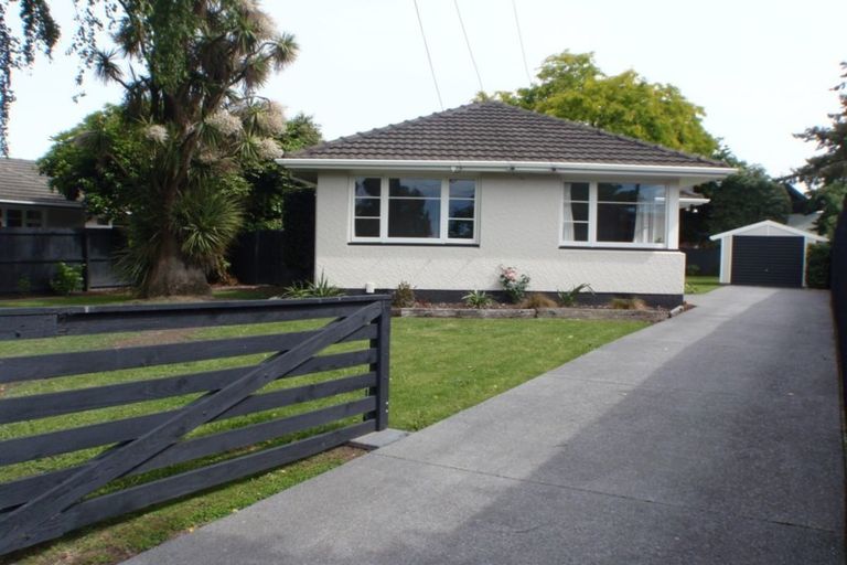 Photo of property in 53 Hudson Street, Bryndwr, Christchurch, 8053